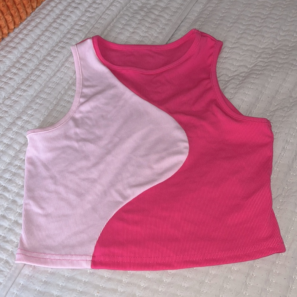 Pink cropped tank